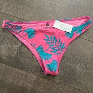 NWOT sisstrevolution Bikini Bottom